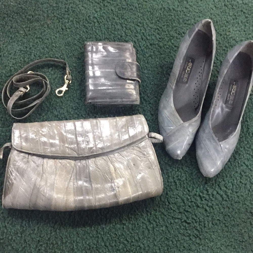 Vintage Made overseas 3 piece Gray EEl skin Shoes wallet purse